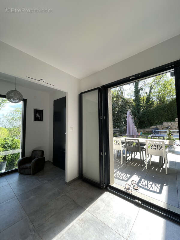 Maison à MIRIBEL