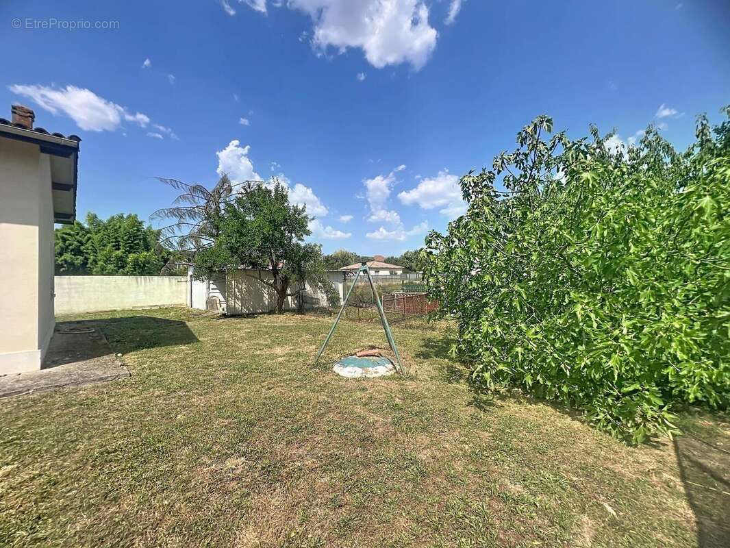 Maison 63 m² à Villeneuve-Sur-Lot  - photo 2