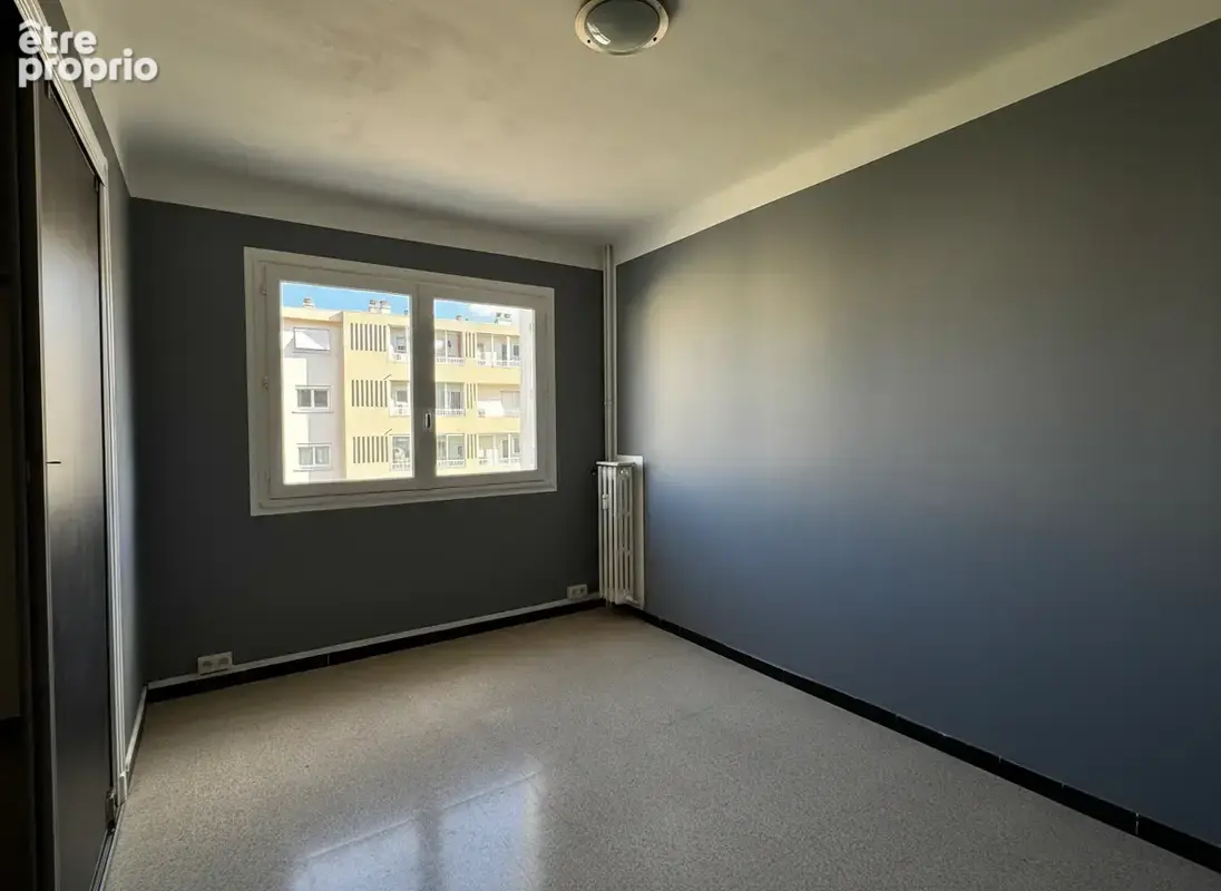 LA VALETTE - Appartement 4 pièces - photo 8