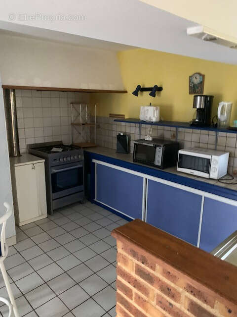 Maison à AMBRIERES-LES-VALLEES