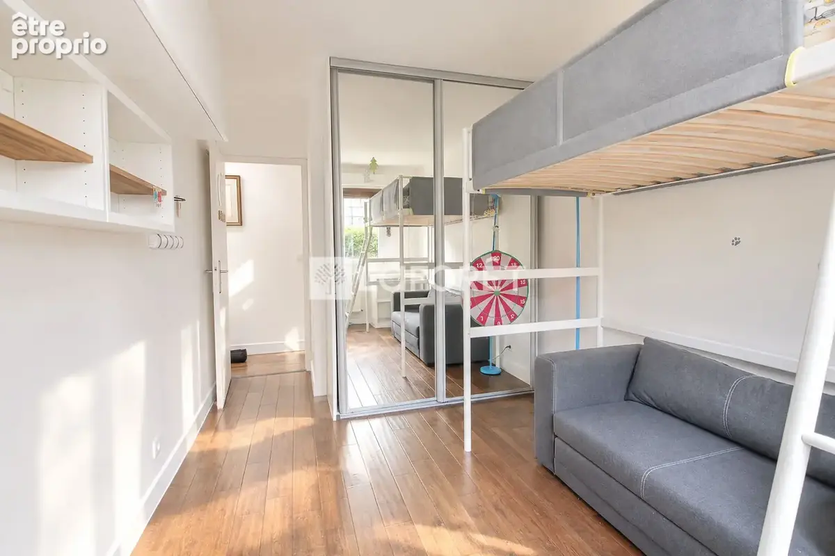 Nanterre centre 105 m² - 3 chambres - séjour 40 m² - parking - photo 12