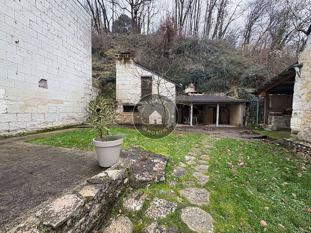 Maison à GENNES