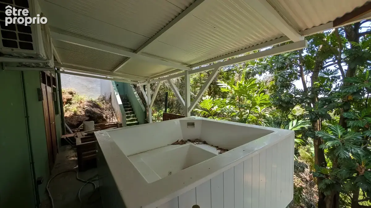 Exceptionnel à Cayenne Bourda : Villa d’architecte avec vue mer panoramique et fort rendement locatif - photo 13