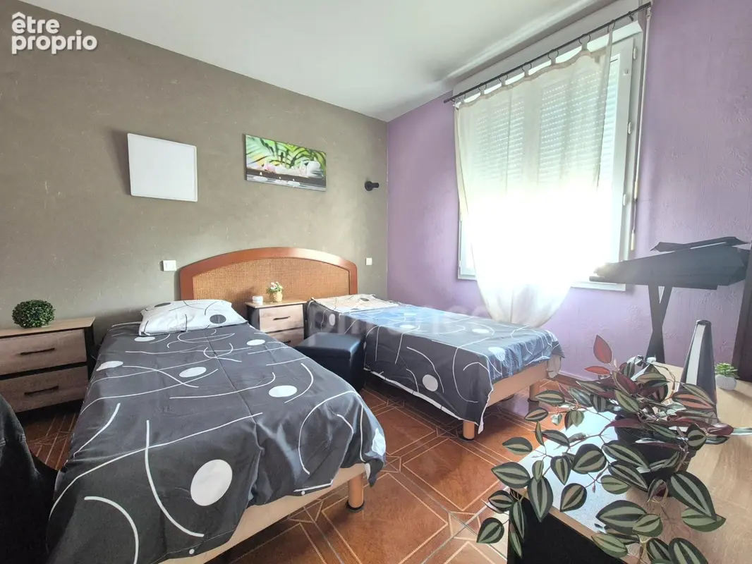 Maison à vendre 5 pièces SAINT GEORGES DE DIDONNE (17) - Terrain de 300m² - photo 6