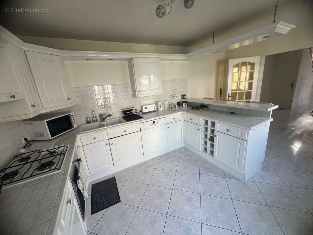 Maison à SARTROUVILLE