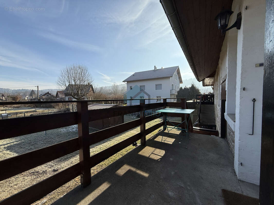 Appartement à DAMPRICHARD