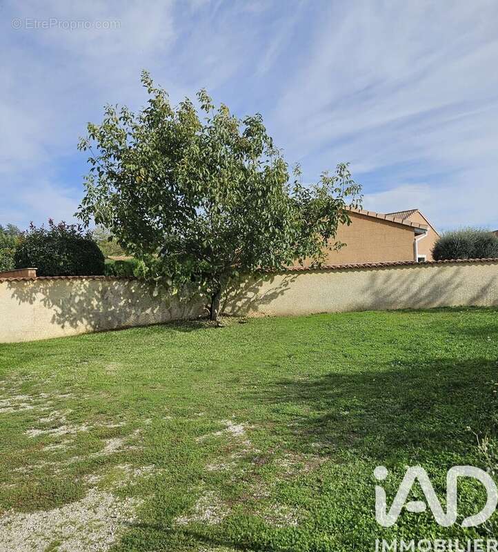 Photo 6 - Maison à CHANOS-CURSON