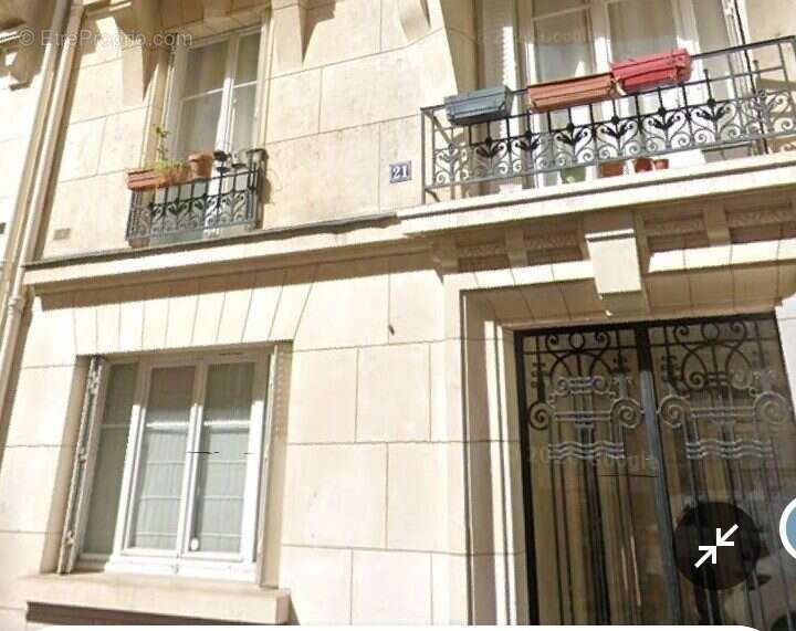 Appartement à PARIS-18E