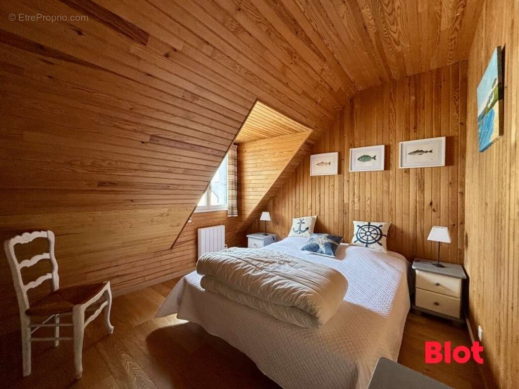 Maison à LA TURBALLE