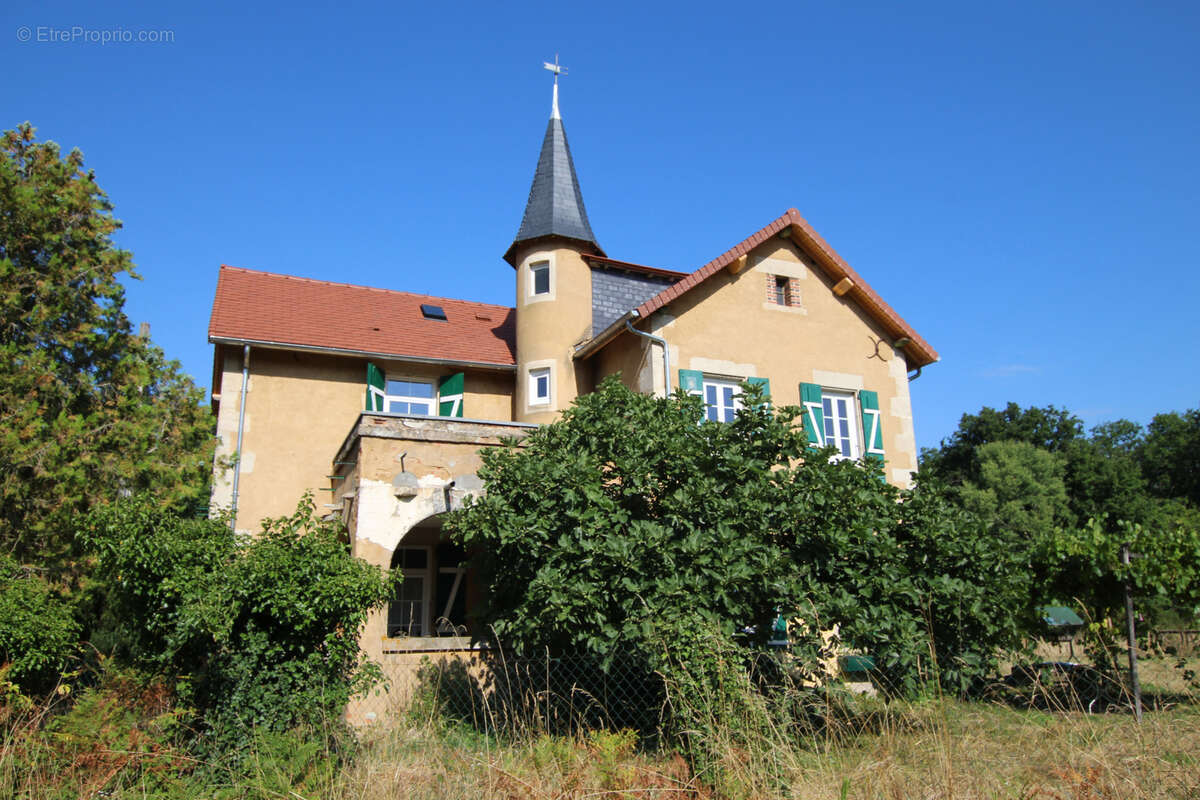 Maison à SERBANNES