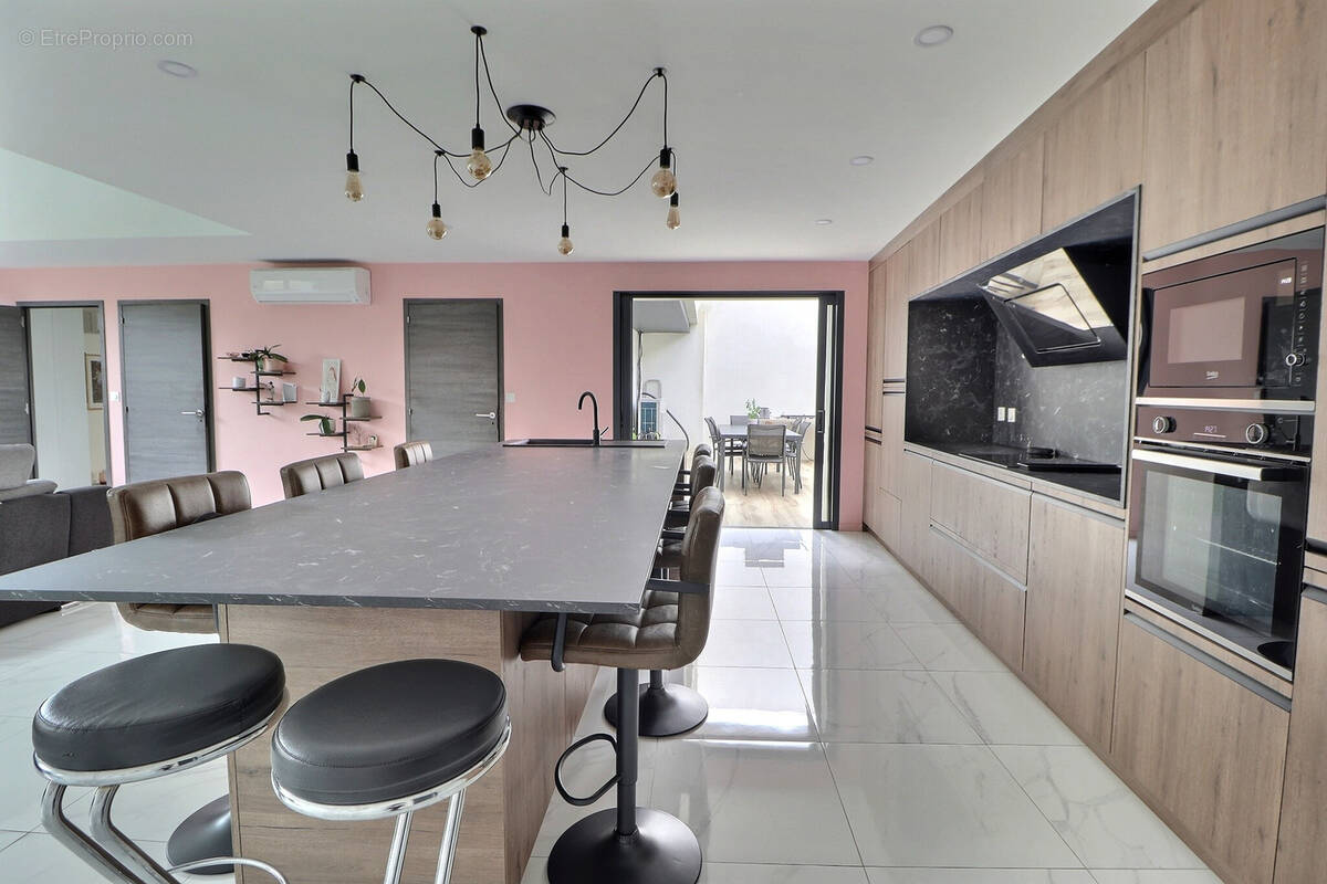 Maison à LANSARGUES