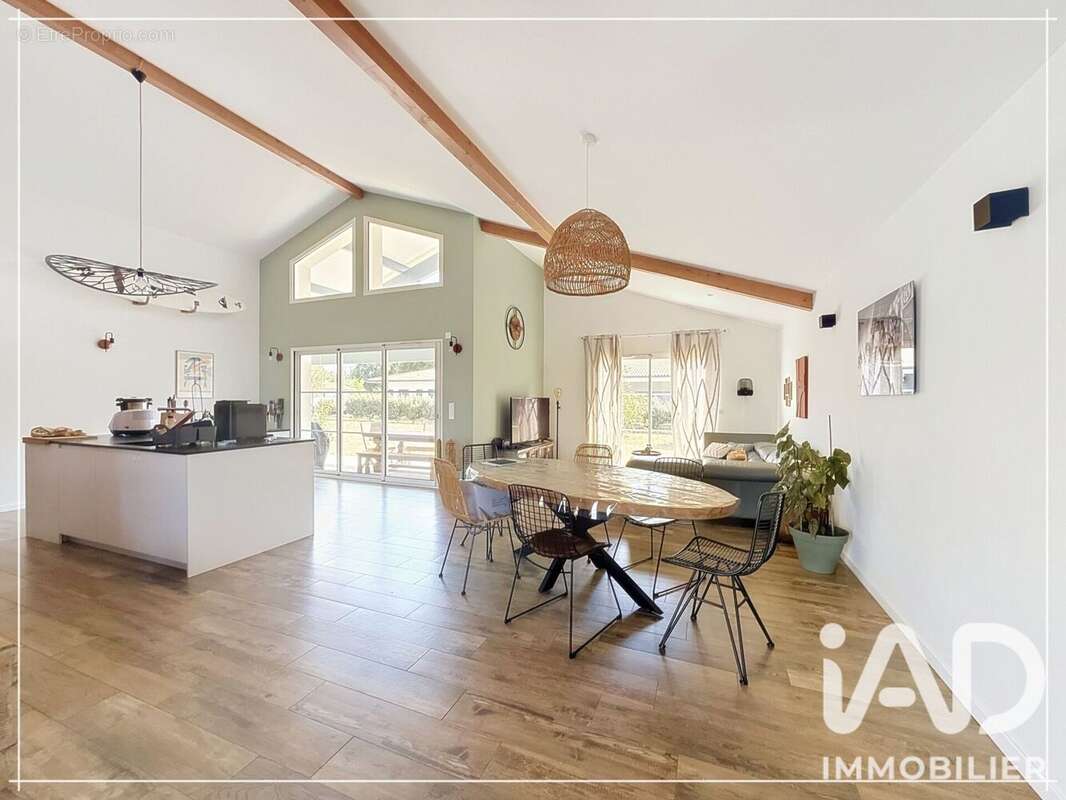 Maison 141 m² à Magescq  - photo 4