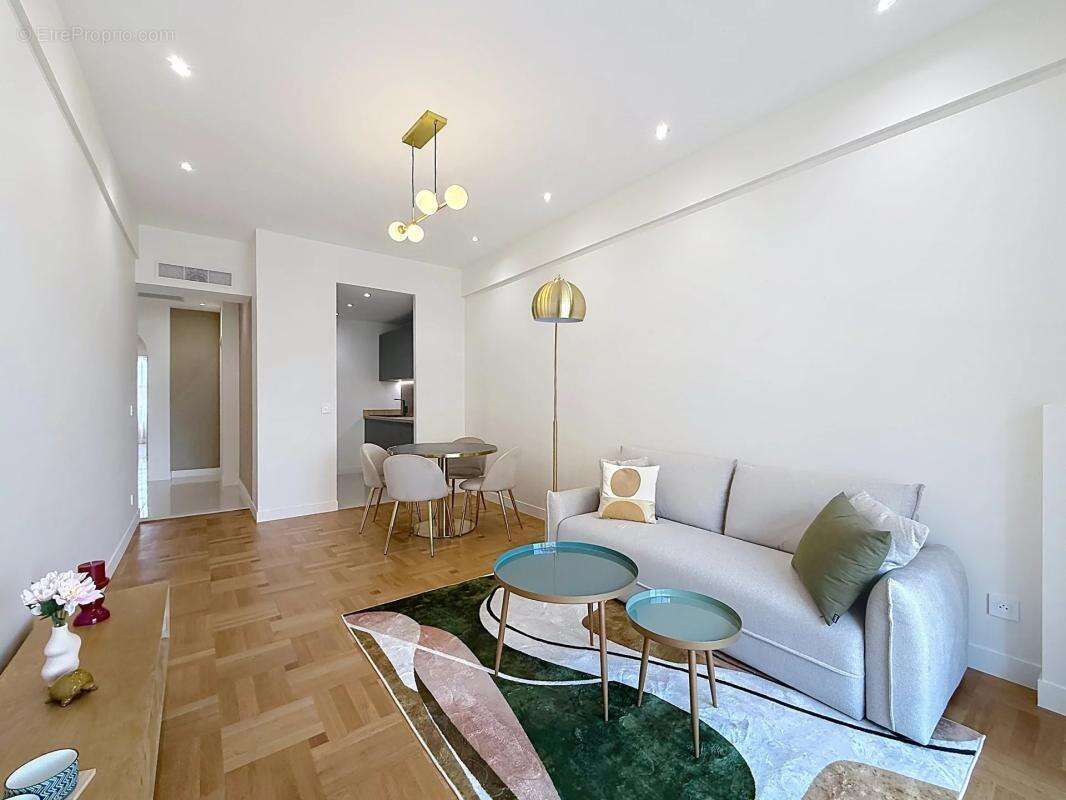 Nice Gambetta / Musiciens, 3 pièces rénové avec balcons - photo 3