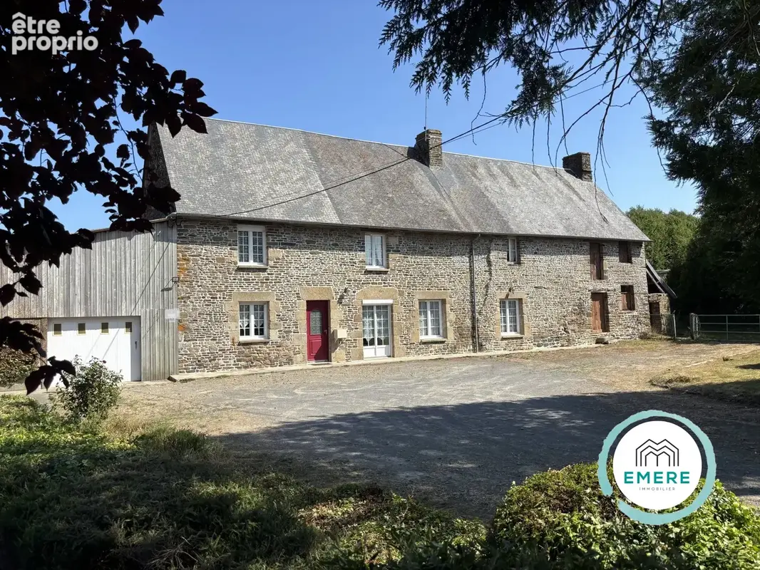 Photo Maison à Saint-Aubin-De-Terregatte au prix de 230 000€
