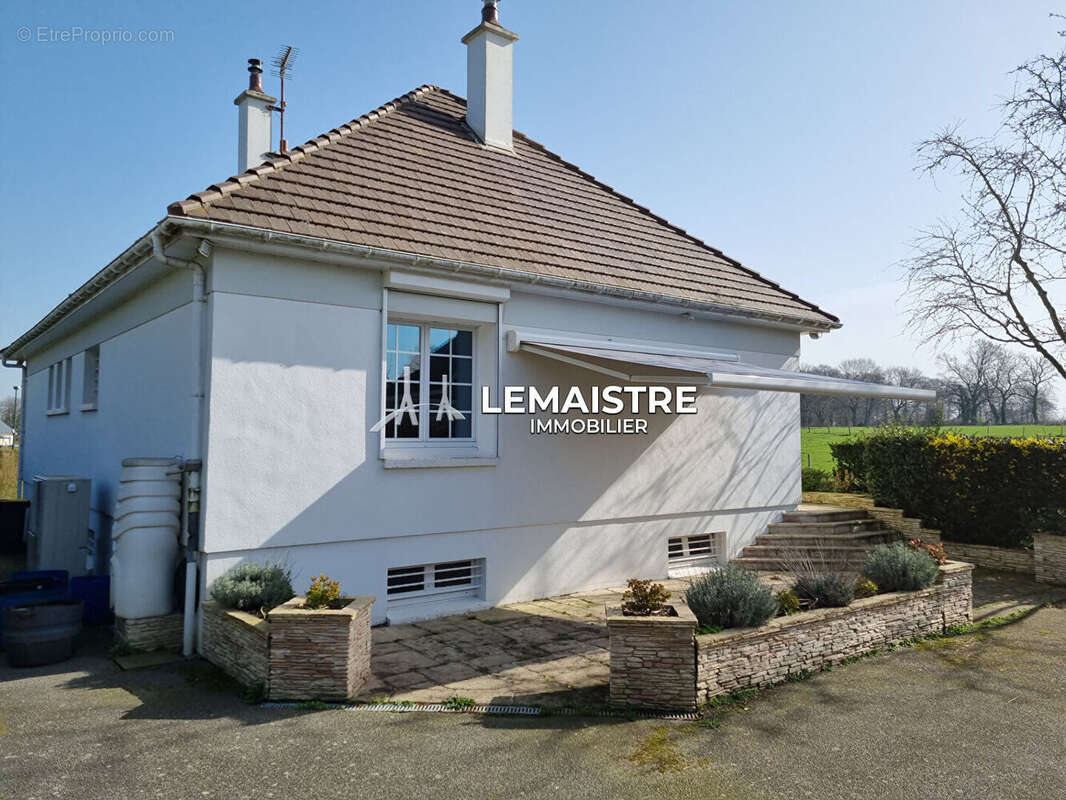 Maison à SAINT-ROMAIN-DE-COLBOSC