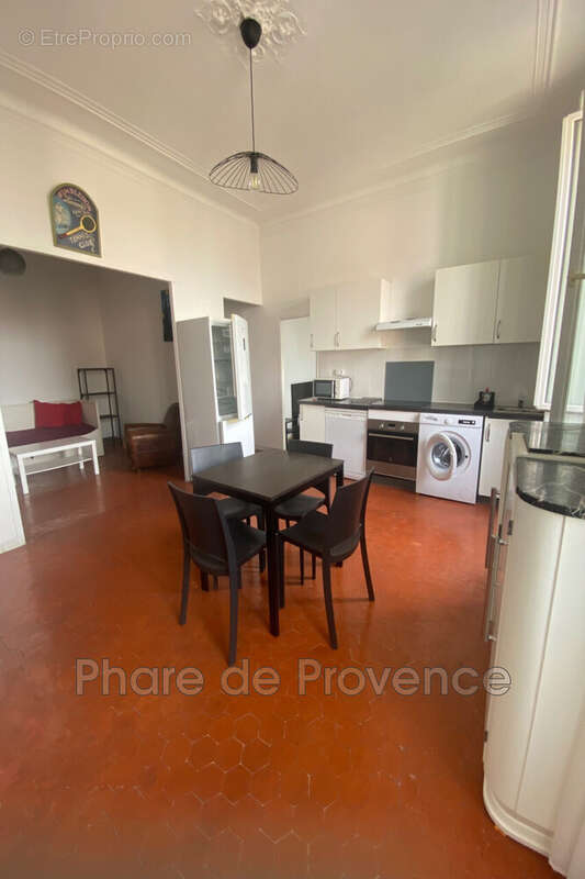 Appartement à Marseille-2e  - photo 5