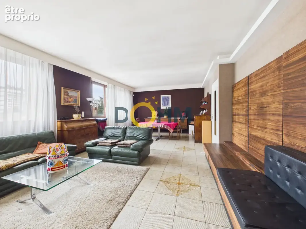 Appartement à SAINT-ETIENNE