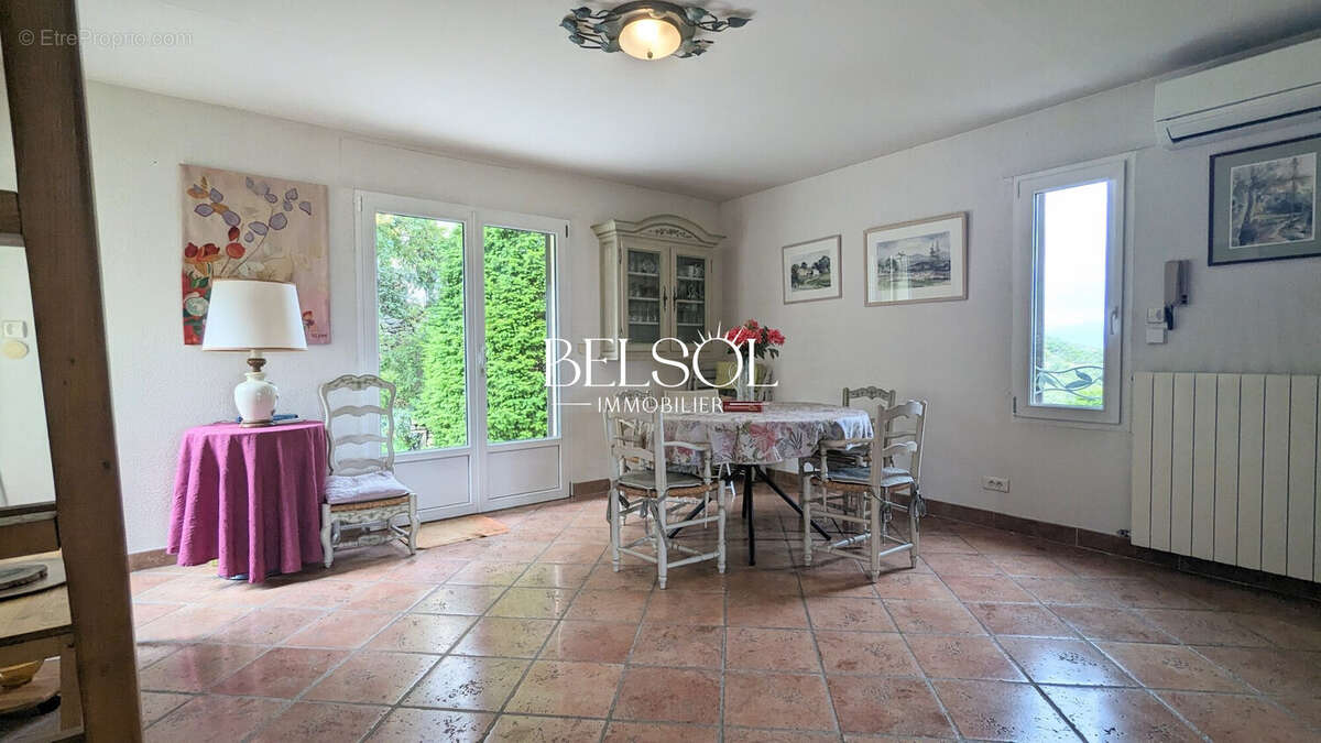 Maison à LAROQUE-DES-ALBERES