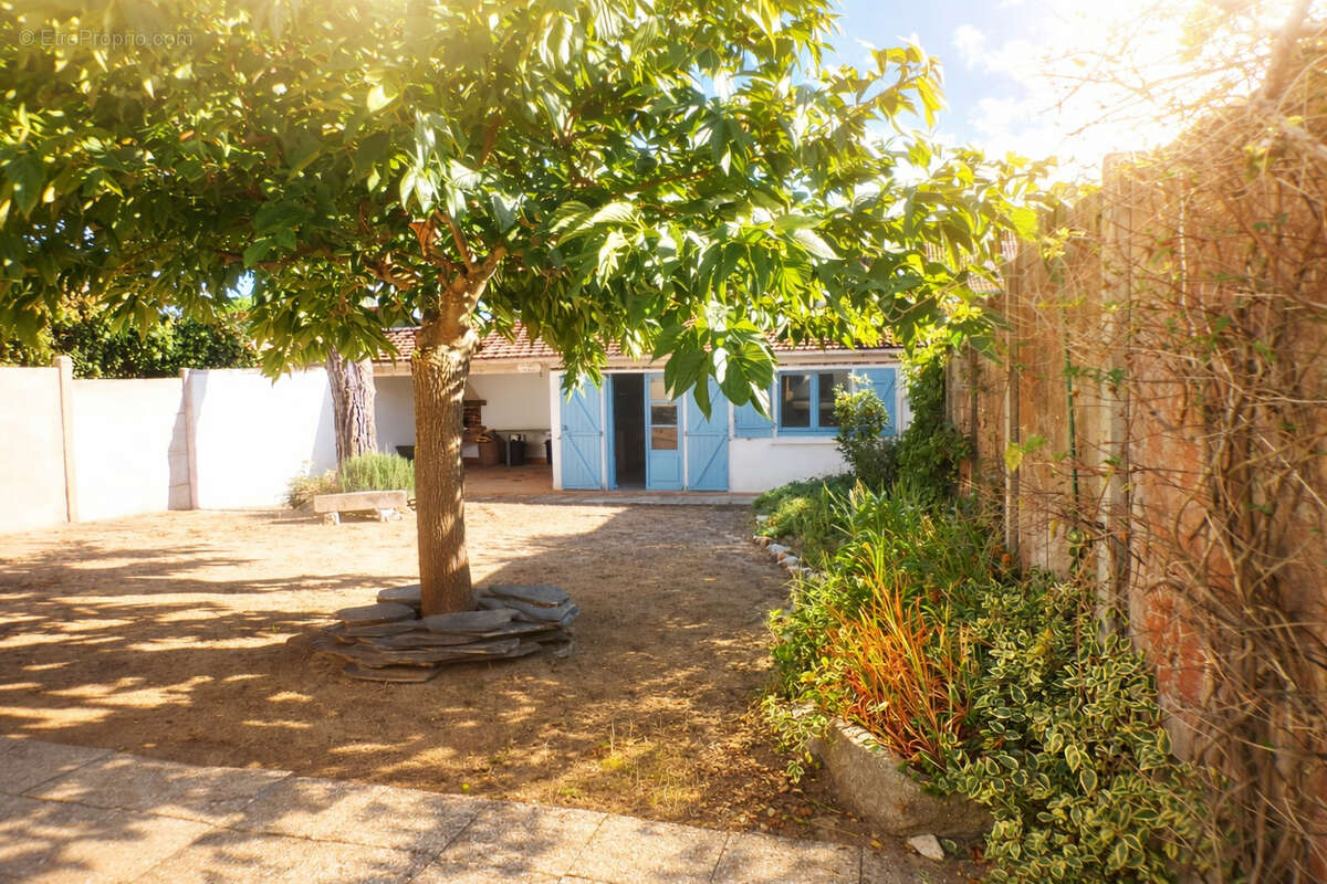 Maison à LA PLAINE-SUR-MER