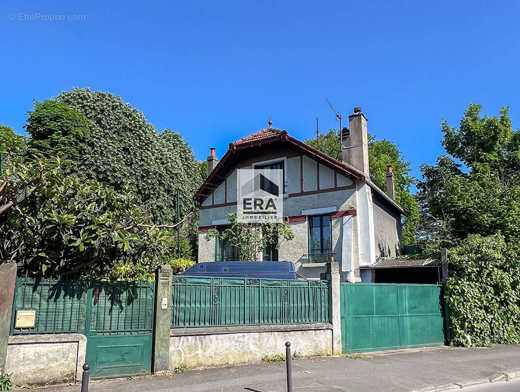 Maison à VITRY-SUR-SEINE