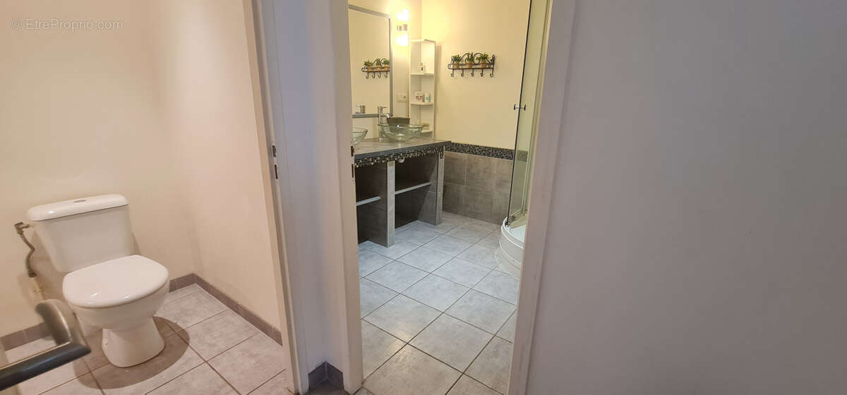 Maison de ville thermale - 95m2 plus terrasse toit 25m2 - plus garage et cave plain-pied - parfaite location - photo 8