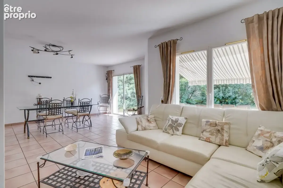 Maison 7 pièces de 145m2 sur parcelle de 1568m2 - photo 3