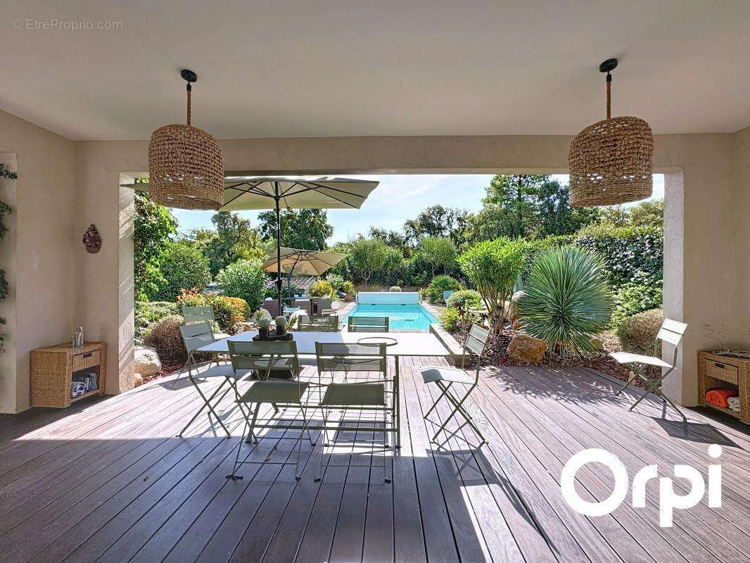 Maison à PORTO-VECCHIO