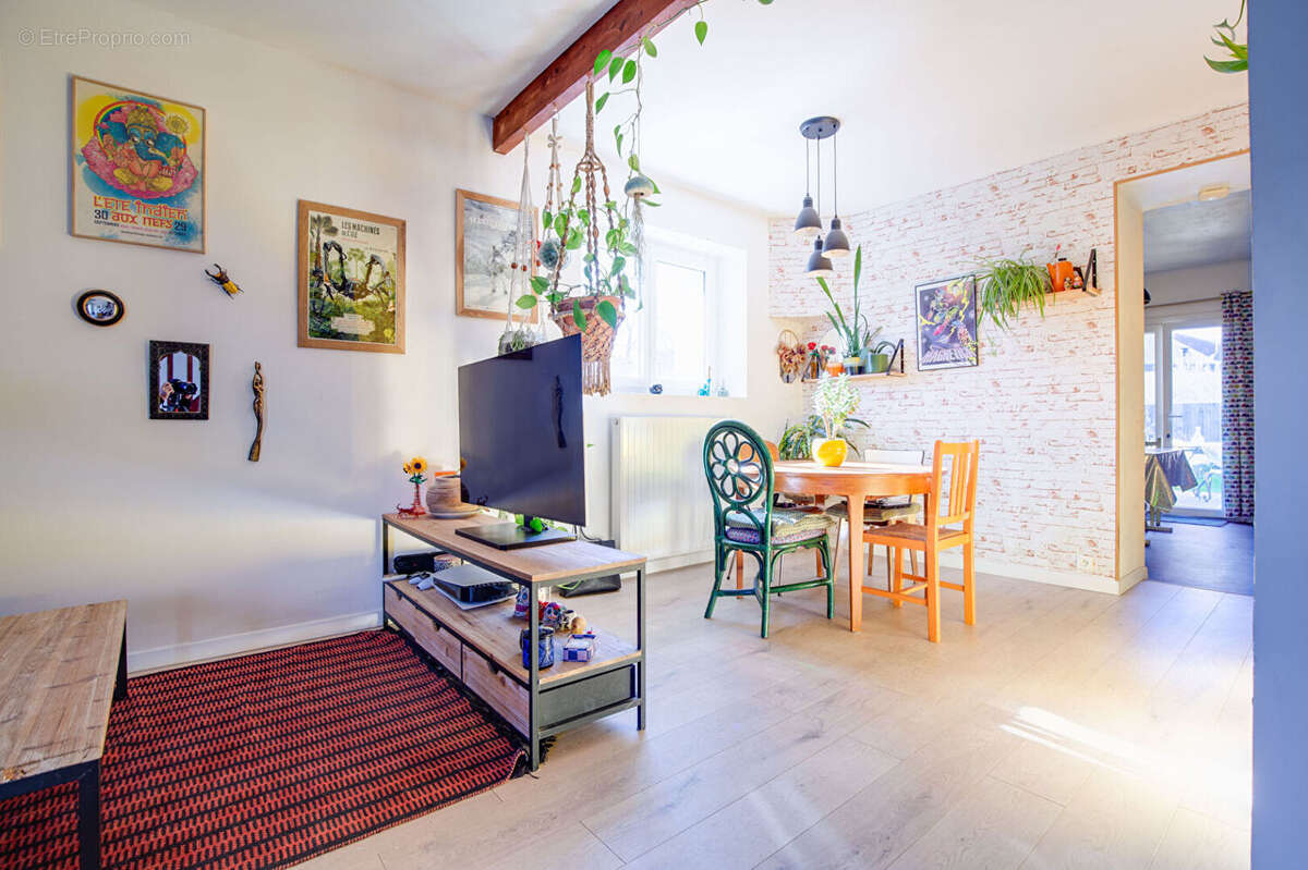 A vendre nantes zola - maison 3 chambres/jardin/ 1 salle de bains et 1 salle d eau - photo 11