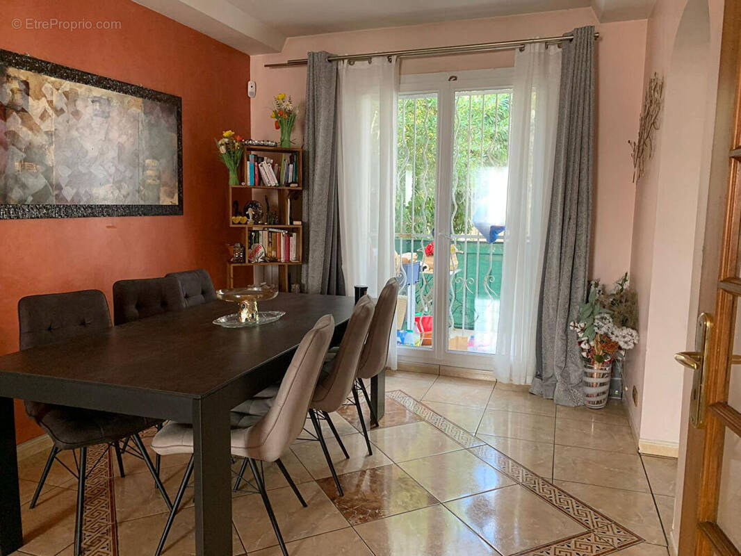 Maison à FONTENAY-SOUS-BOIS