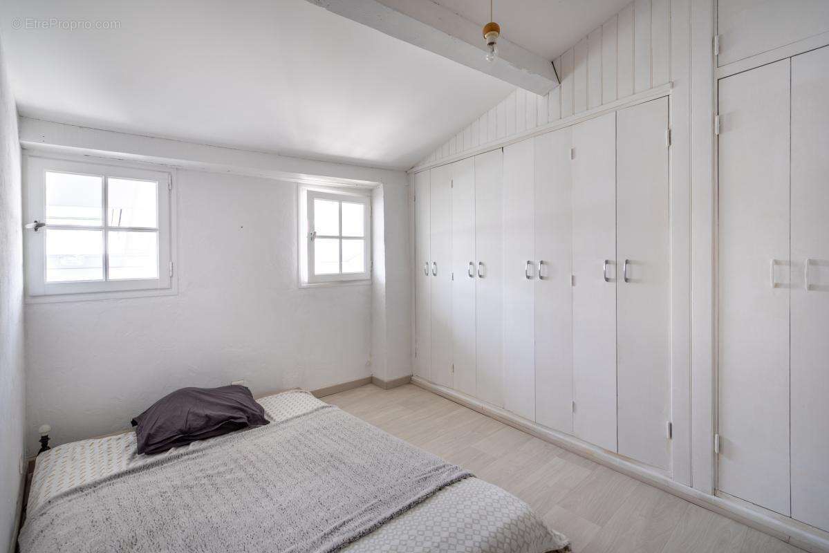 Appartement à OLLIOULES