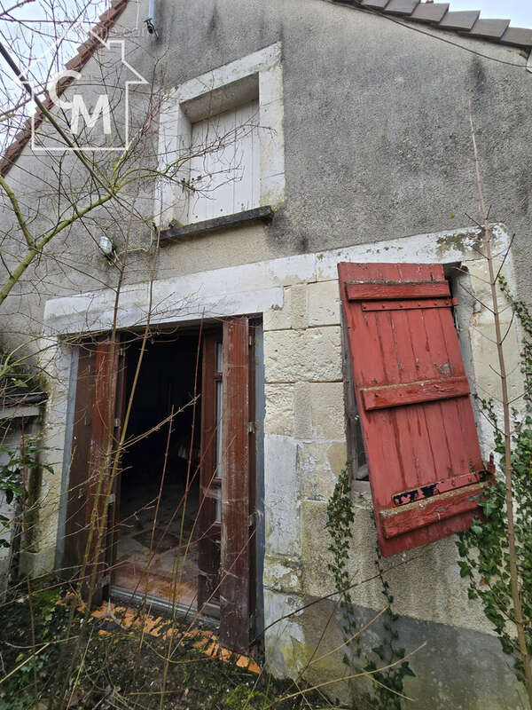 Maison à MEZIERES-EN-BRENNE