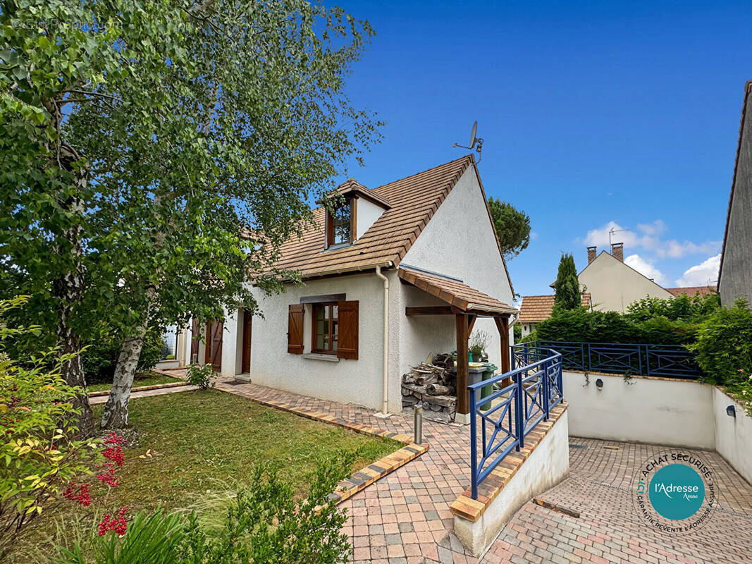 Maison à BALLANCOURT-SUR-ESSONNE