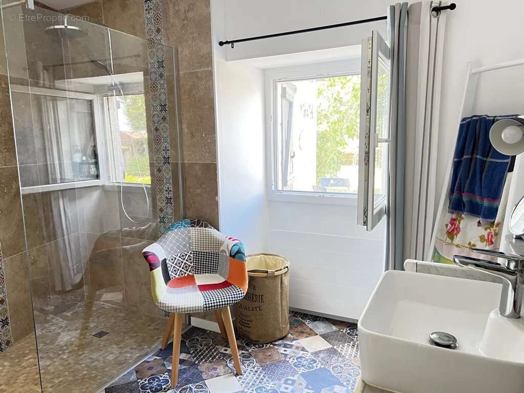 Charmante propriété avec piscine près de Saint-Cirq-Lapopie - photo 12