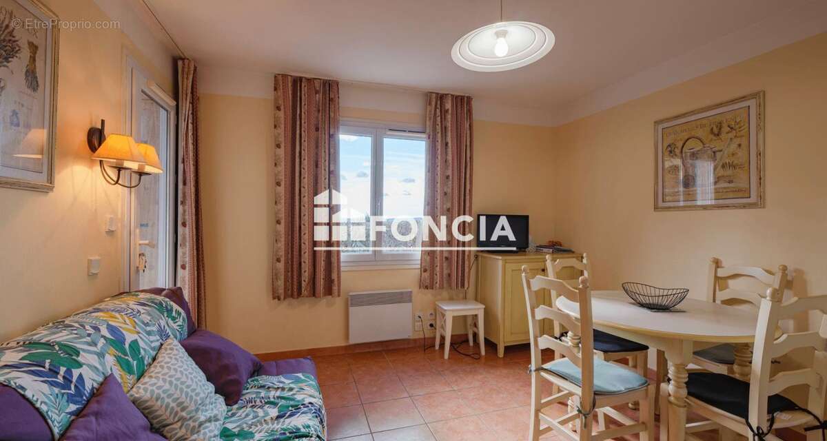 Appartement à LES ISSAMBRES