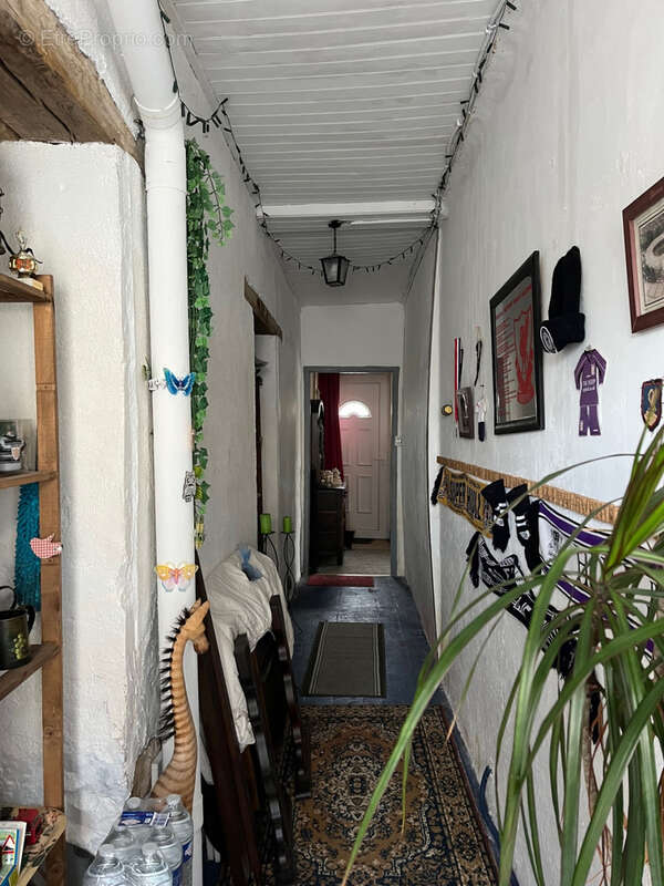 Payzac Maison du bourg de 6 pieces avec jardin et vues. - photo 13