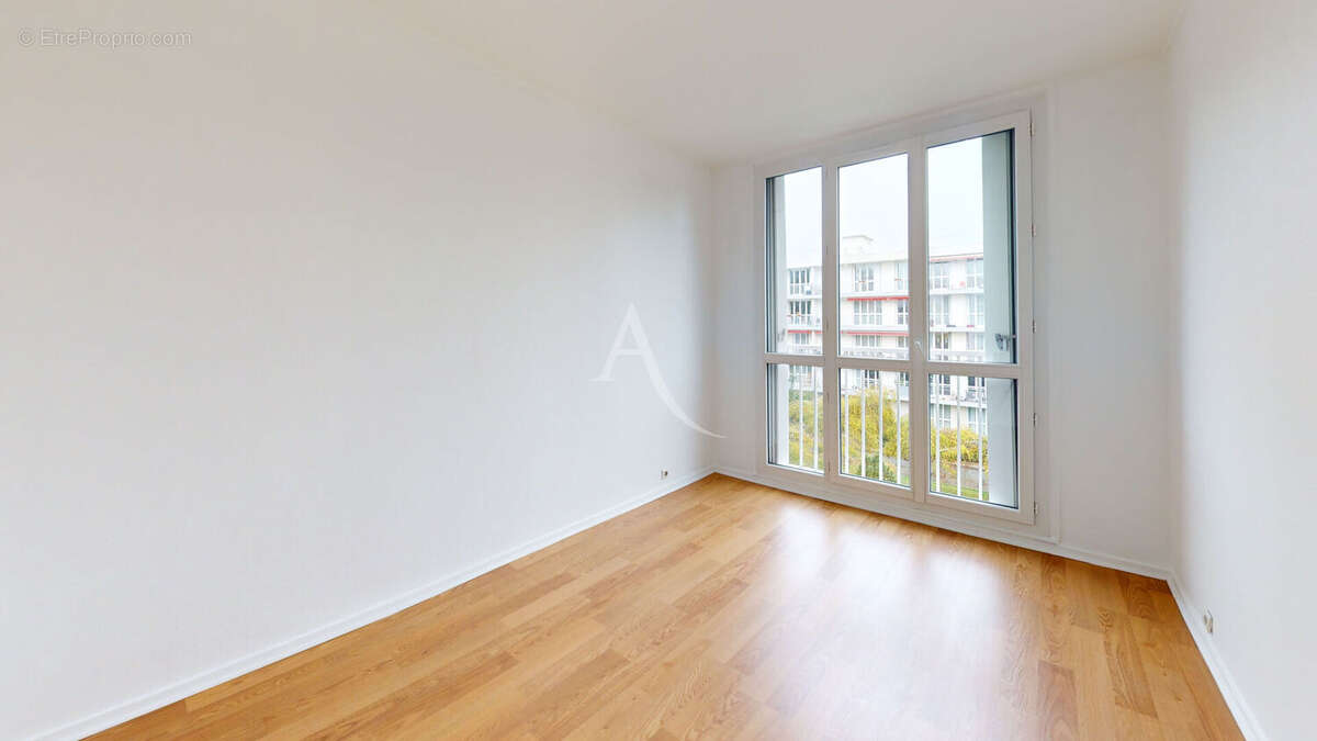 Appartement à CHILLY-MAZARIN