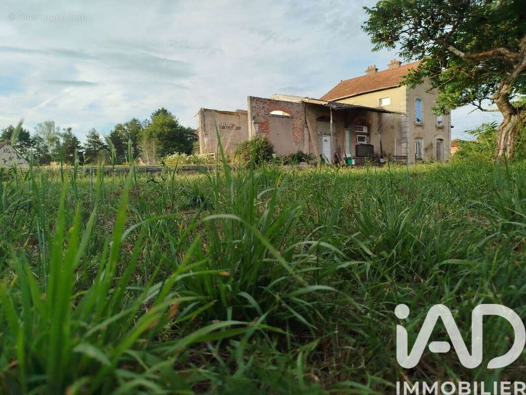 Photo 2 - Maison à CHARENTON-DU-CHER