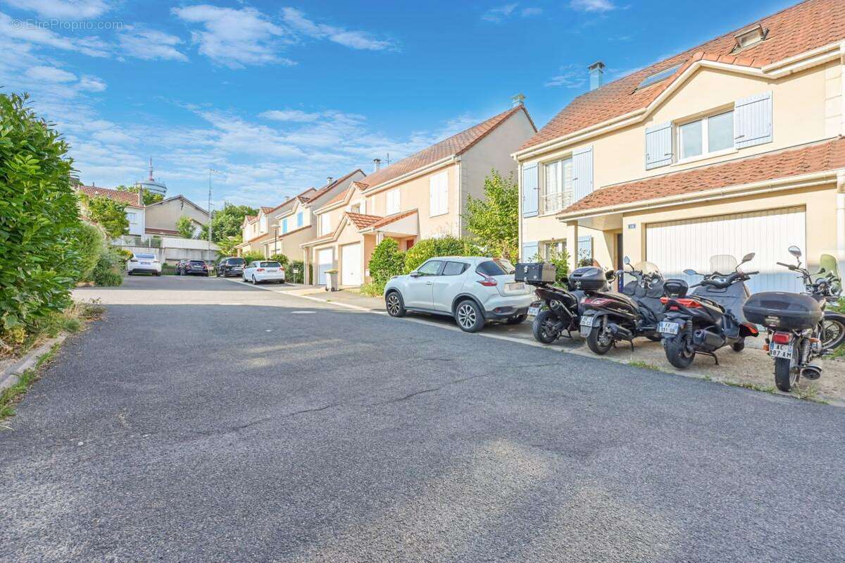 Maison À Vendre - photo 14