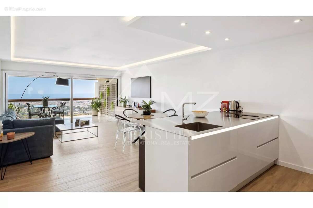 Appartement à LE CANNET