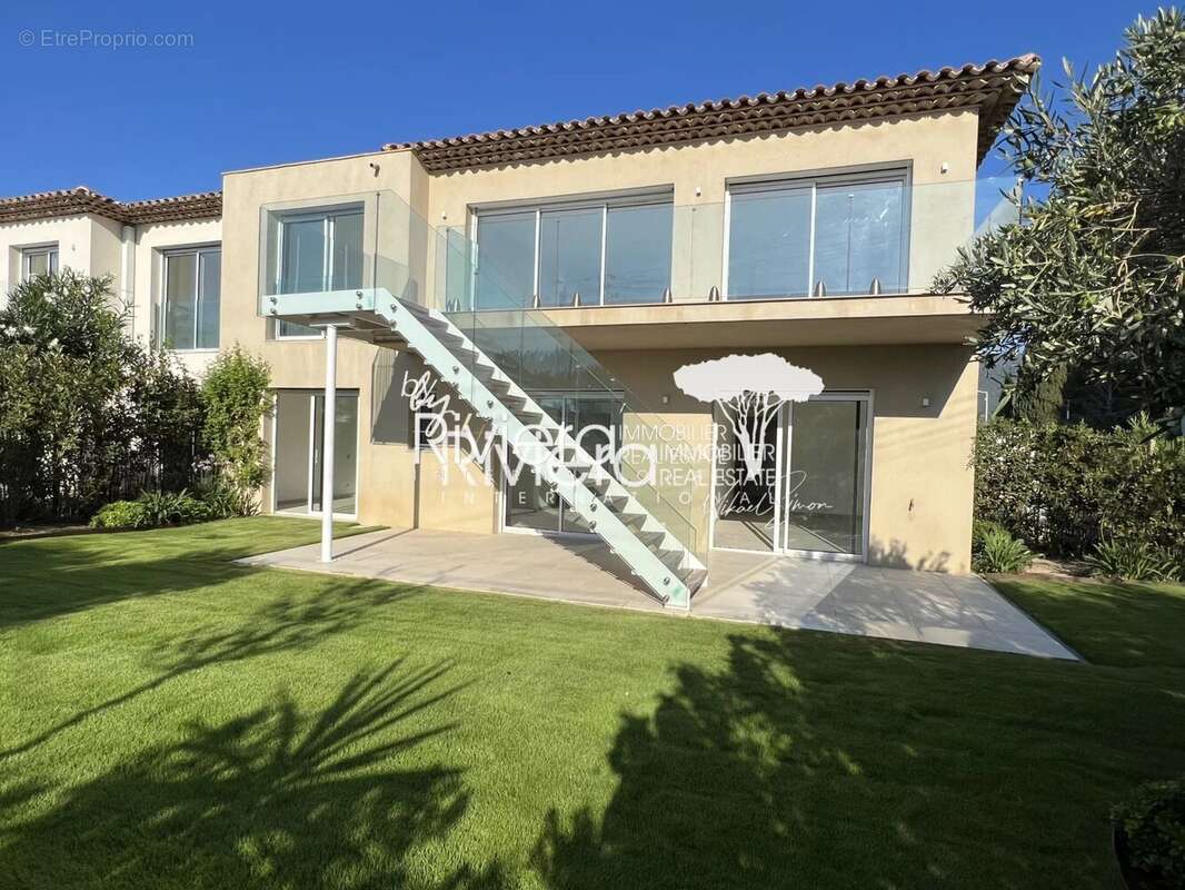 Maison à CAVALAIRE-SUR-MER