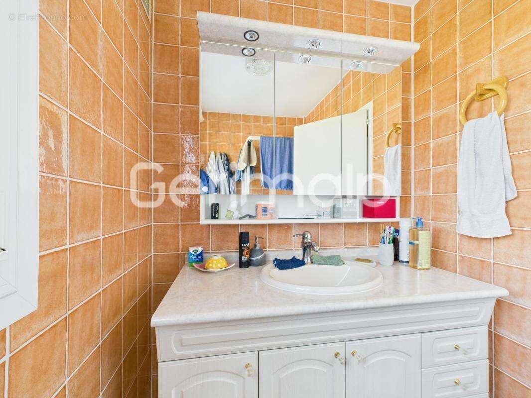 Maison à ALBY-SUR-CHERAN