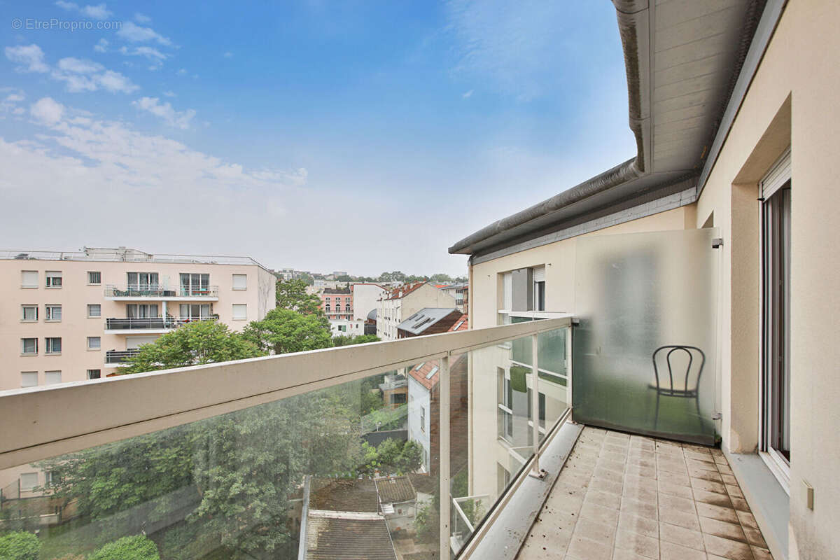 Appartement à SURESNES