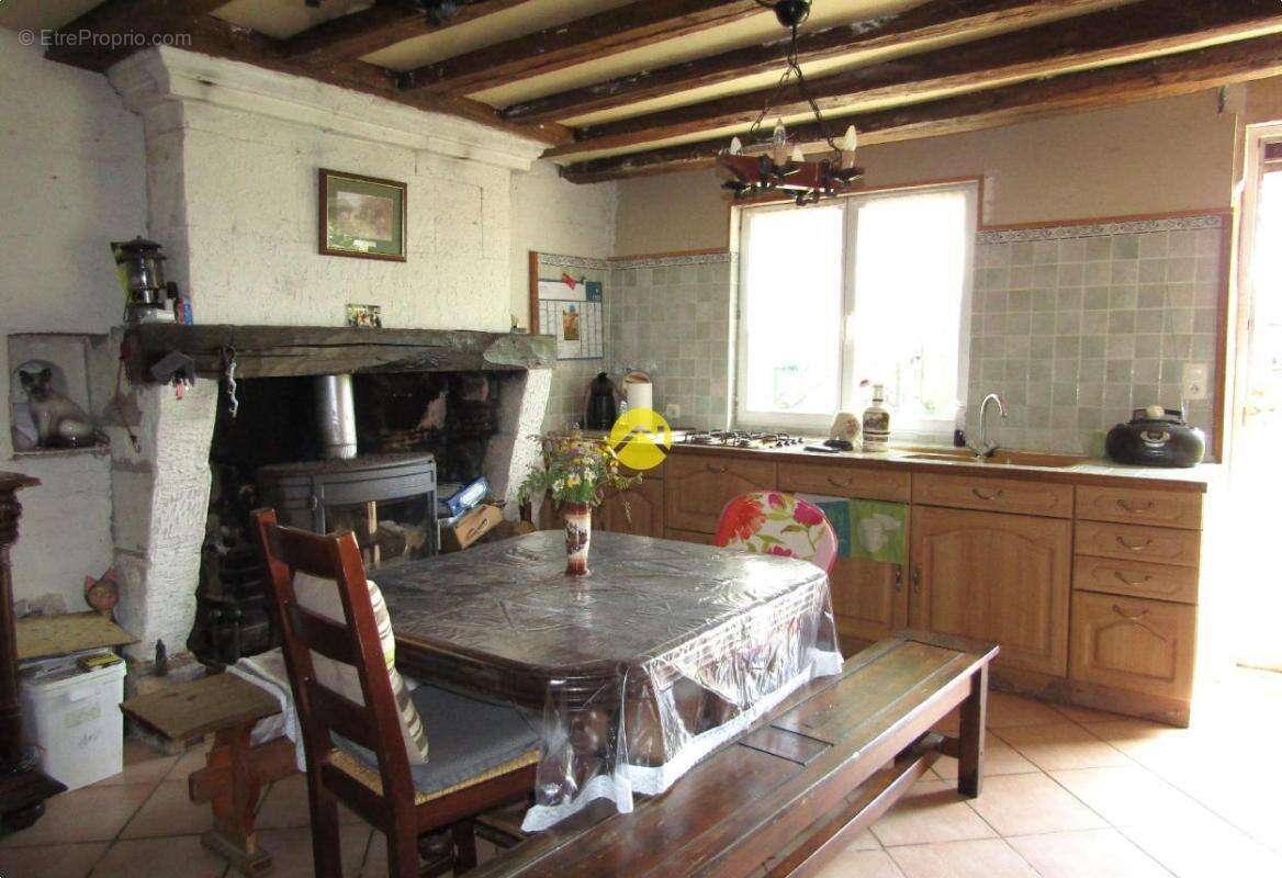 Maison à MONTRICHARD