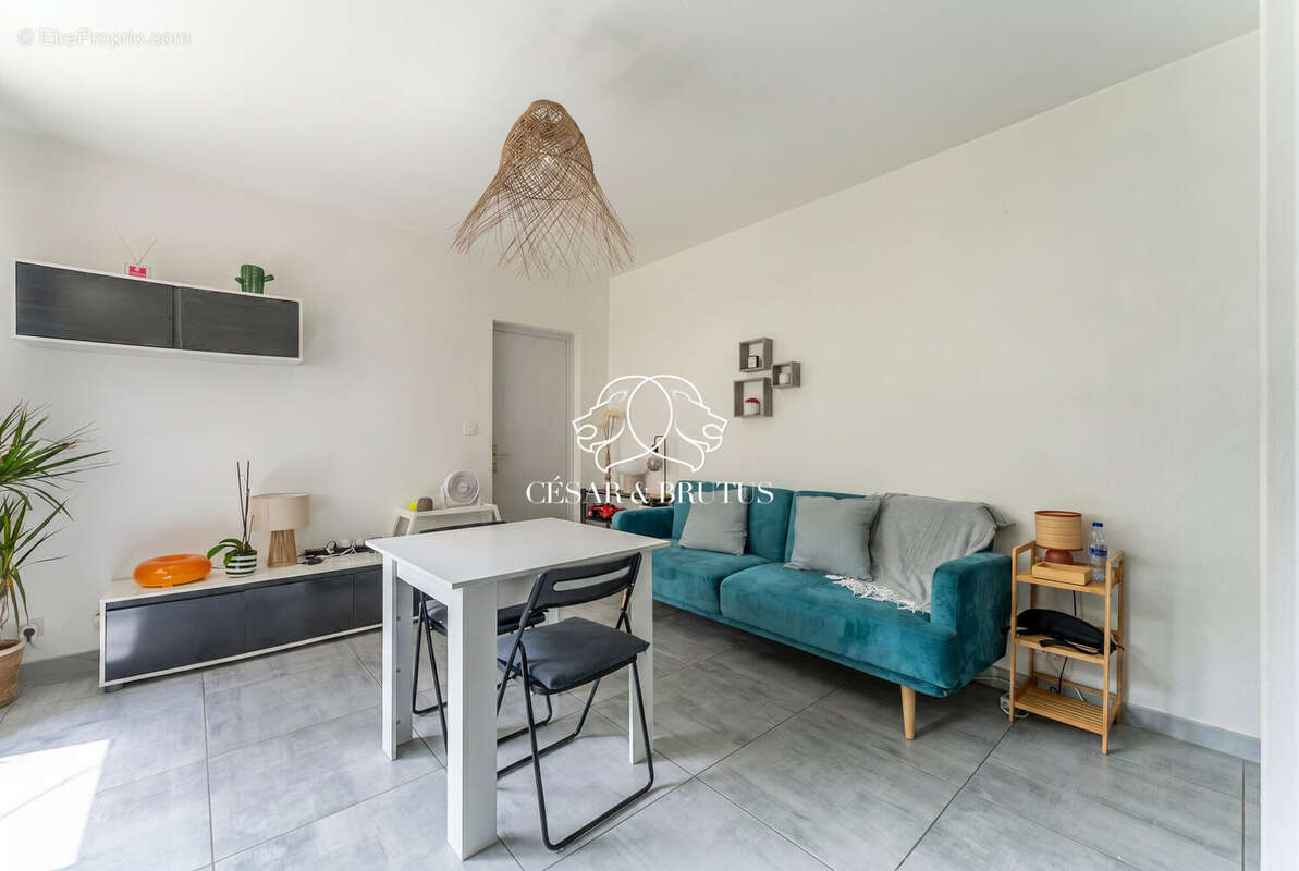 Appartement 37 m² à Tassin-La-Demi-Lune  - photo 4