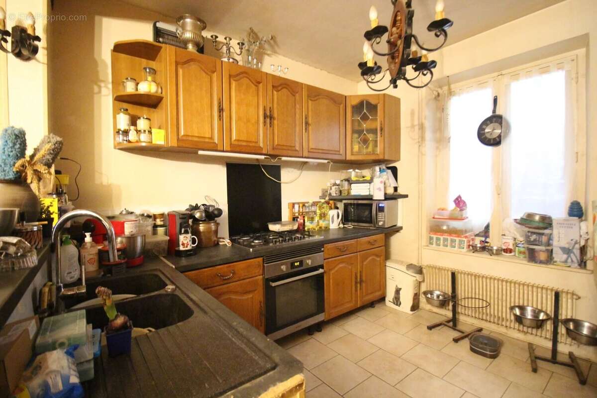 Maison à CIRES-LES-MELLO