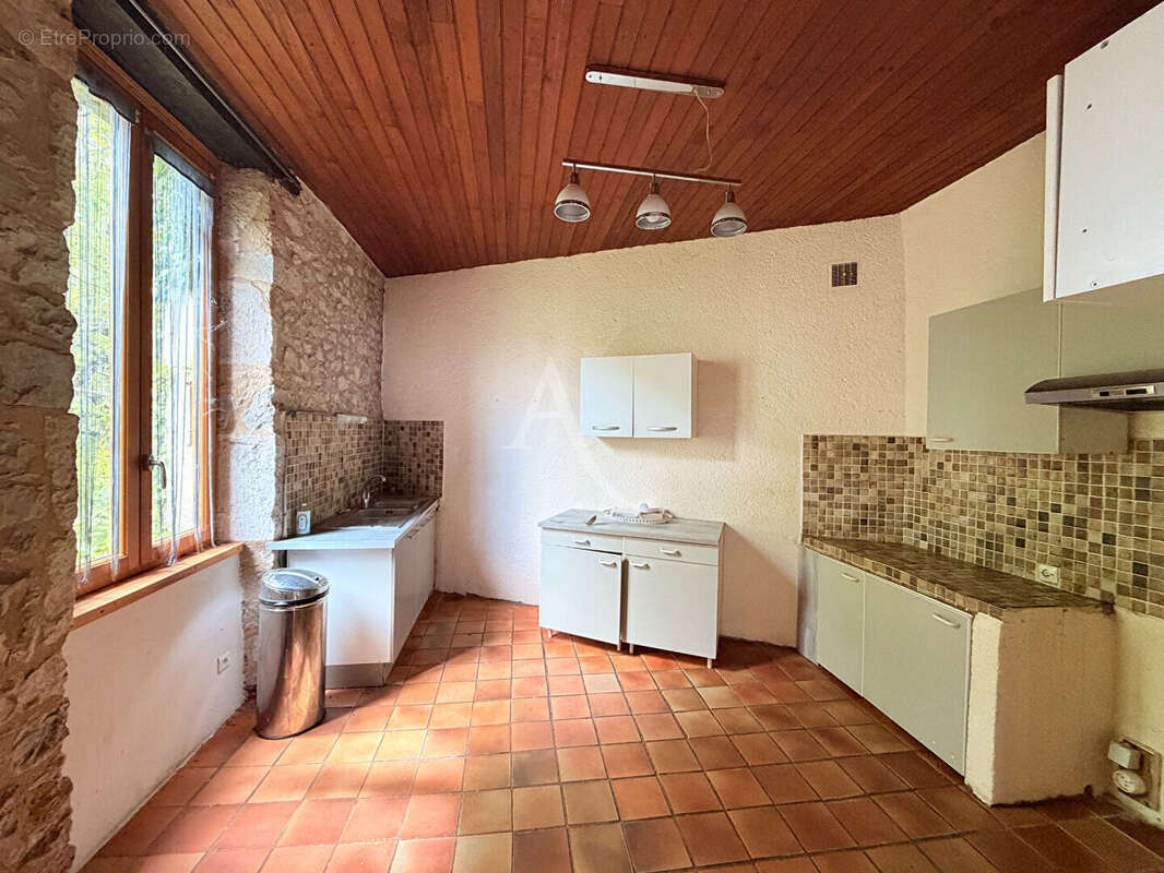 Maison à LUZECH