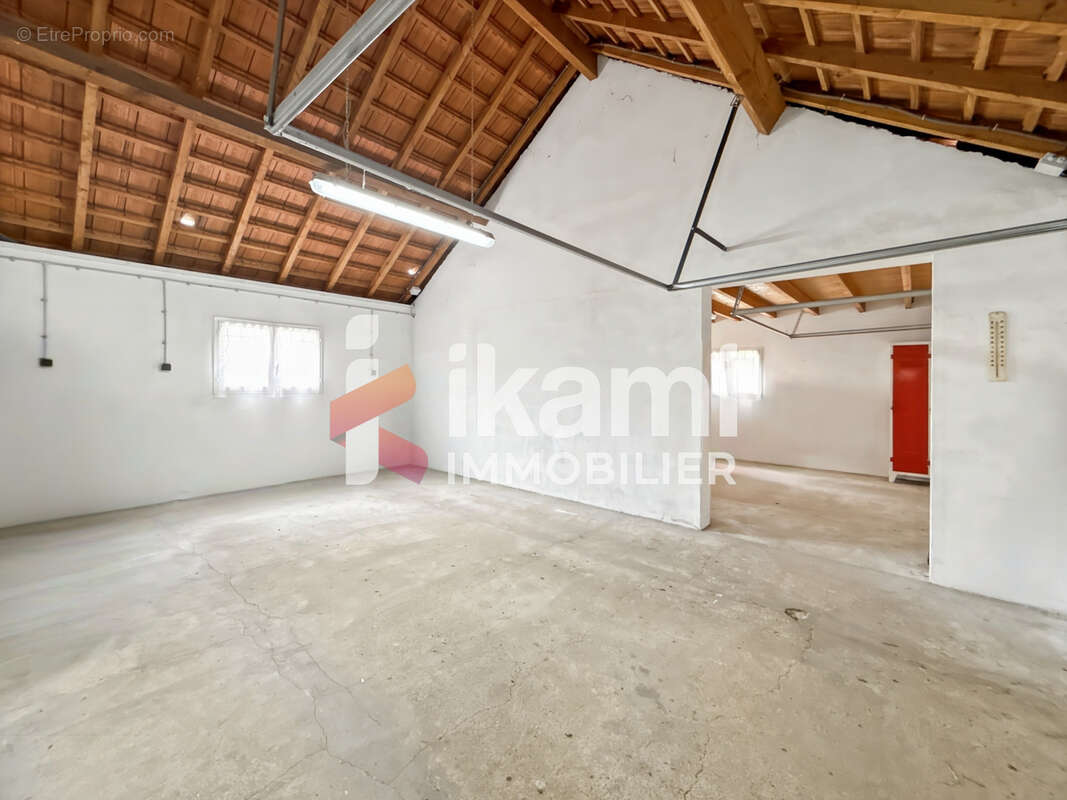 Maison 7 pièces de 102 m2 à Villeneuve sur Yonne 89500 - photo 18