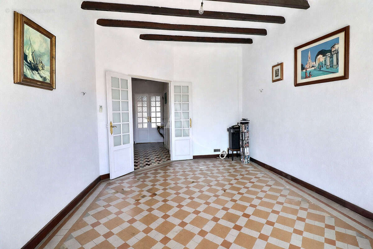 Appartement à MARSEILLE-10E