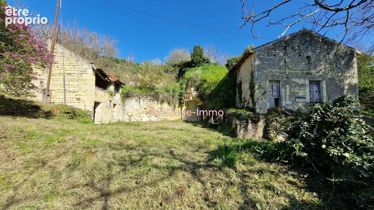 Terrain 2 599 m² à vendre à Beaumont (86490) - photo 2