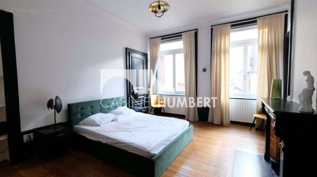 Appartement à SAINT-ETIENNE